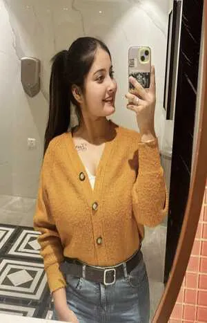 young call girl in Rohini