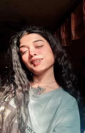 VIP call girl in Rohini