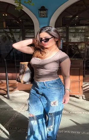 VIP call girl in Rohini